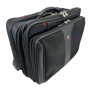 Swissgear Wenger Patriot Wheeled Overnight Business Case